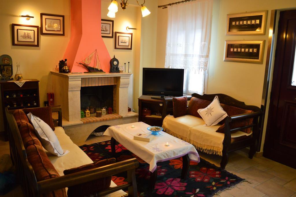 Captain'S House Katomerion Bagian luar foto